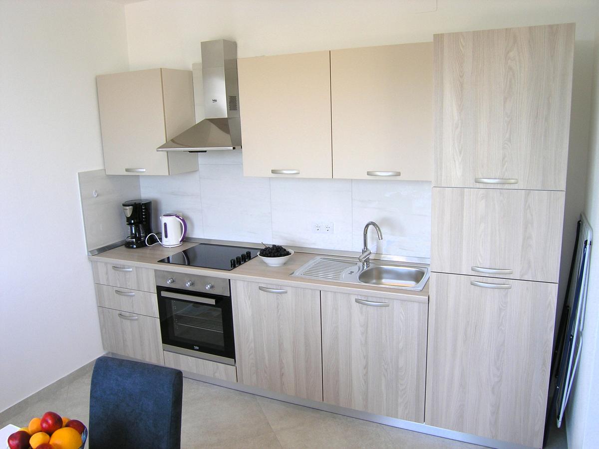 Apartman Danijel 크르크 외부 사진