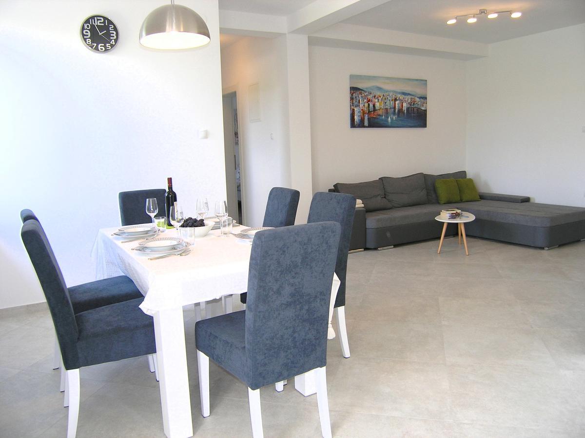 Apartman Danijel 크르크 외부 사진